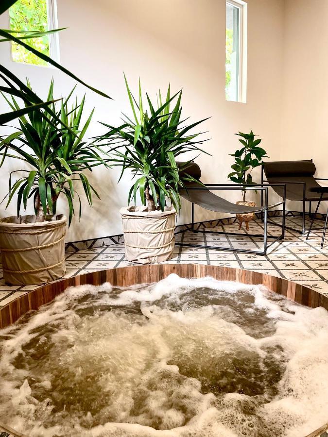 Thermal Apartmanok Raday 4 - Namaste Hajdúszoboszló Zewnętrze zdjęcie